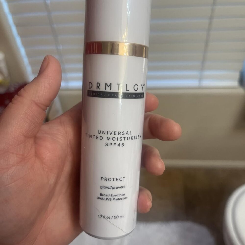 DRMTLGY Universal Tinted Moisturizer SPF 46 • 1.7 oz - Picture 4 of 11